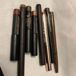 Lot of Eyeshadow sticks!